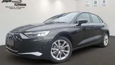 Brillantschwarz Gebraucht 2025 Audi A3 Sportback Advanced Limousine | 38.890 € (Fairer Preis)