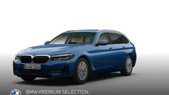 Blau Gebraucht 2022 BMW 530 Sport Line Kombi | 42.598 € (Fairer Preis)