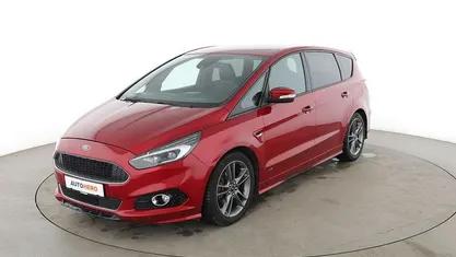 Rot Gebraucht 2019 Ford S-MAX ST-Line Van / Kleinbus | 23.050 € (Fairer Preis)