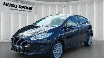 Gebraucht Ford Fiesta Titanium 100 PS (73 kW) 2014 Schwarz Kleinwagen