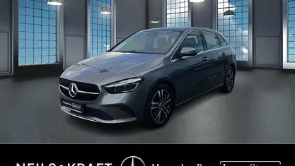 Gebraucht Mercedes B200 Progressive 163 PS (119 kW) 2024 Grau Van / Kleinbus