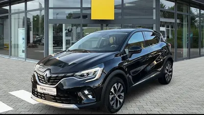 Black pearlschwarz (schwarz) Gebraucht 2024 Renault Captur Techno SUV | 23.990 € (Fairer Preis)