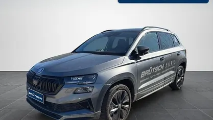 Gebraucht Skoda Karoq SportLine 150 PS (110 kW) 2024 Graphitegrau SUV