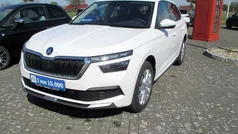 Weiß (metallic) Gebraucht 2022 Skoda Kamiq Style SUV | 22.475 € (Fairer Preis)