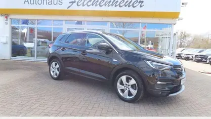 Gebraucht Opel Grandland X 131 PS (96 kW) 2018 Schwarz SUV