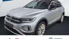 Gebraucht 2024 VW T-Roc Style SUV | 29.581 € (Fairer Preis)