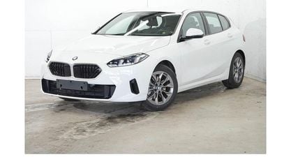 Używany BMW 120 Shadowline 156 KM (114 kW) 2025 Biały Hatchback