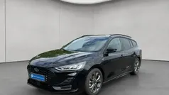 Schwarz Gebraucht 2024 Ford Focus ST-Line X Kombi | 27.490 € (Fairer Preis)