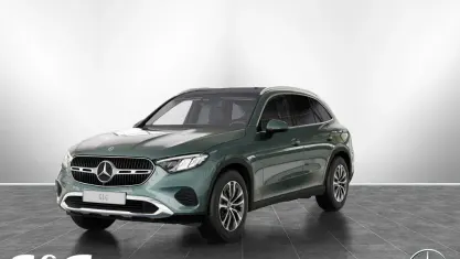 Gebraucht Mercedes GLC220 Avantgarde 197 PS (144 kW) 2025 Metalliclack verdesilber SUV