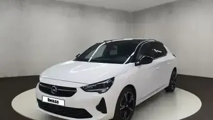 Gebraucht Opel Corsa 101 PS (74 kW) 2023 Arktis weiß (uni) Kleinwagen