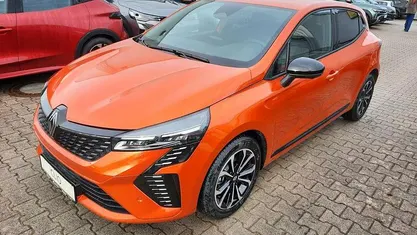 Gebraucht Renault Clio V 91 PS (66 kW) 2026 Limousine