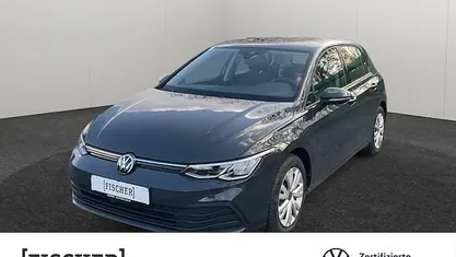 Second-hand VW Golf VIII Life 116 CP (85 kW) 2023 Berlinǎ