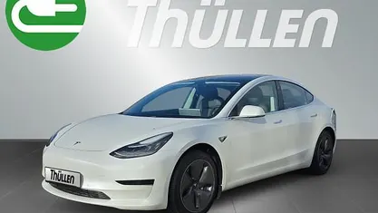 Weiß Gebraucht 2020 Tesla Model 3 Standard Range Limousine | 20.980 € (Guter Preis)