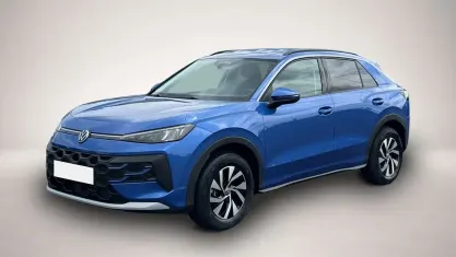 Neu VW T-Roc Life 150 PS (110 kW) 2026 Blau SUV