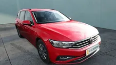 Rot Gebraucht 2020 VW Passat Business Kombi | 18.888 € (Superpreis)
