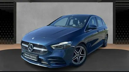 Gebraucht Mercedes B200 AMG 150 PS (110 kW) 2023 Blau Van / Kleinbus