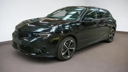 Begagnad Opel Astra 131 HK (96 kW) 2024 Vit Sedan