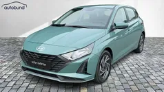 Grün / mangrovegreen Neu 2025 Hyundai i20 Kleinwagen | 17.470 € (Guter Preis)