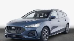 Blau Gebraucht 2024 Ford Focus ST-Line X Kombi | 26.970 € (Fairer Preis)