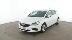 Weiß Gebraucht 2017 Opel Astra Active Limousine | 12.260 € (Fairer Preis)
