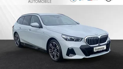 Gebraucht BMW 540 Comfort Edition 303 PS (222 kW) 2024 Kombi