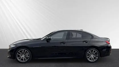 Gebraucht BMW 330 Shadowline 286 PS (210 kW) 2023 Schwarz Limousine