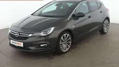 Grau Gebraucht 2015 Opel Astra Innovation Limousine | 11.940 € (Fairer Preis)