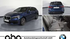 Phytonicblau metallic Gebraucht 2024 BMW 118 Sport Line Kleinwagen | 24.860 € (Fairer Preis)