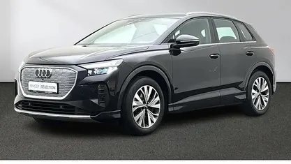 Gebraucht Audi Q4 e-tron Advanced 150 kW (204 PS) 2023 Mythosschwarz SUV