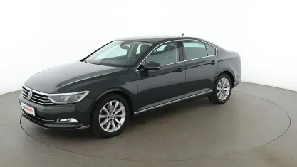 Gebraucht VW Passat Highline 150 PS (110 kW) 2018 Grau Limousine