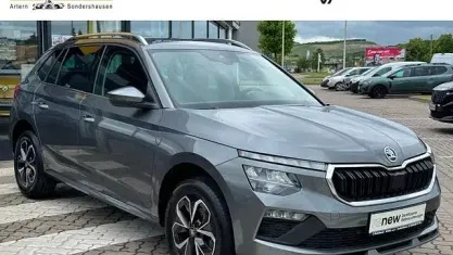 Gebraucht Skoda Kamiq Selection 116 PS (85 kW) 2025 Grau schwarz SUV