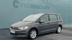 Grau Gebraucht 2022 VW Touran Comfortline Van / Kleinbus | 25.394 € (Guter Preis)