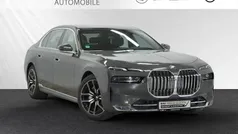 Gebraucht 2024 BMW 740 Limousine | 92.888 €