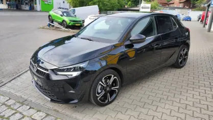 Gebraucht Opel Corsa 101 PS (74 kW) 2024 Schwarz Kleinwagen