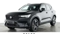 Schwarz Gebraucht 2025 Volvo XC40 Plus SUV | 37.490 € (Fairer Preis)