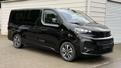 Perla nera schwarz Neu 2025 Peugeot Traveller Premium Van / Kleinbus | 44.290 € (Fairer Preis)