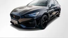 Mitternachtsschwarz Gebraucht 2024 Cupra Leon Kleinwagen | 29.990 € (Fairer Preis)