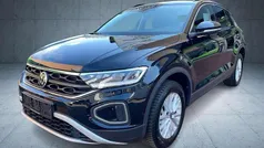 Gebraucht 2024 VW T-Roc Life SUV | 23.680 € (Fairer Preis)