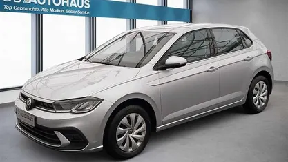 Gebraucht VW Polo Life 95 PS (69 kW) 2023 Silber Kleinwagen