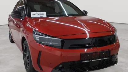 Gebraucht Opel Corsa 101 PS (74 kW) 2024 Kardio rot metallic Kleinwagen