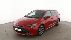 Rot Gebraucht 2021 Toyota Corolla Team Kombi | 20.880 € (Fairer Preis)