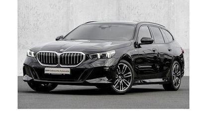 Gebraucht BMW 520 M Sport 197 PS (144 kW) 2025 Schwarz Kombi