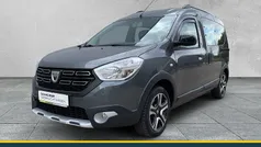 Gebraucht 2018 Dacia Dokker Celebration Van | 12.890 € (Fairer Preis)