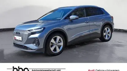 Usado Audi Q4 e-tron Sport 150 kW (204 HP) 2025 Azul SUV