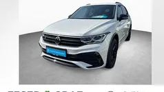 Gebraucht 2024 VW Tiguan Allspace R-line SUV | 41.840 € (Guter Preis)
