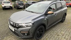 Gebraucht 2025 Dacia Jogger Extreme Van / Kleinbus | 23.330 € (Fairer Preis)