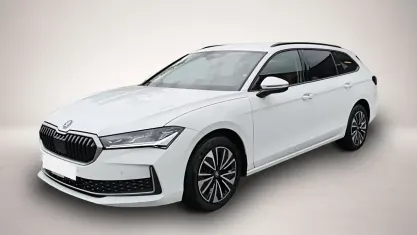 Gebraucht Skoda Superb Selection 150 PS (110 kW) 2025 Weiß Kombi