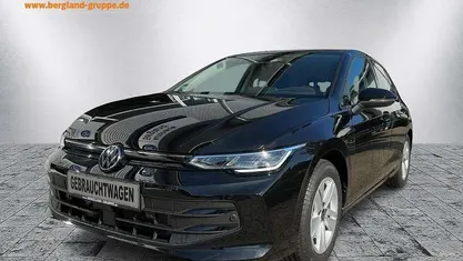 Gebraucht 2024 VW Golf VIII Life Limousine | 29.080 € (Fairer Preis)