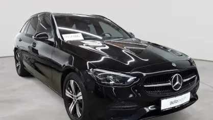 Gebraucht Mercedes C220 Avantgarde 200 PS (147 kW) 2023 Schwarz Kombi