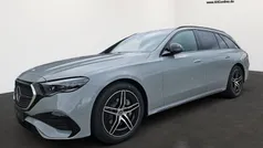 Grau Gebraucht 2024 Mercedes E300 Advanced Limousine | 69.980 €